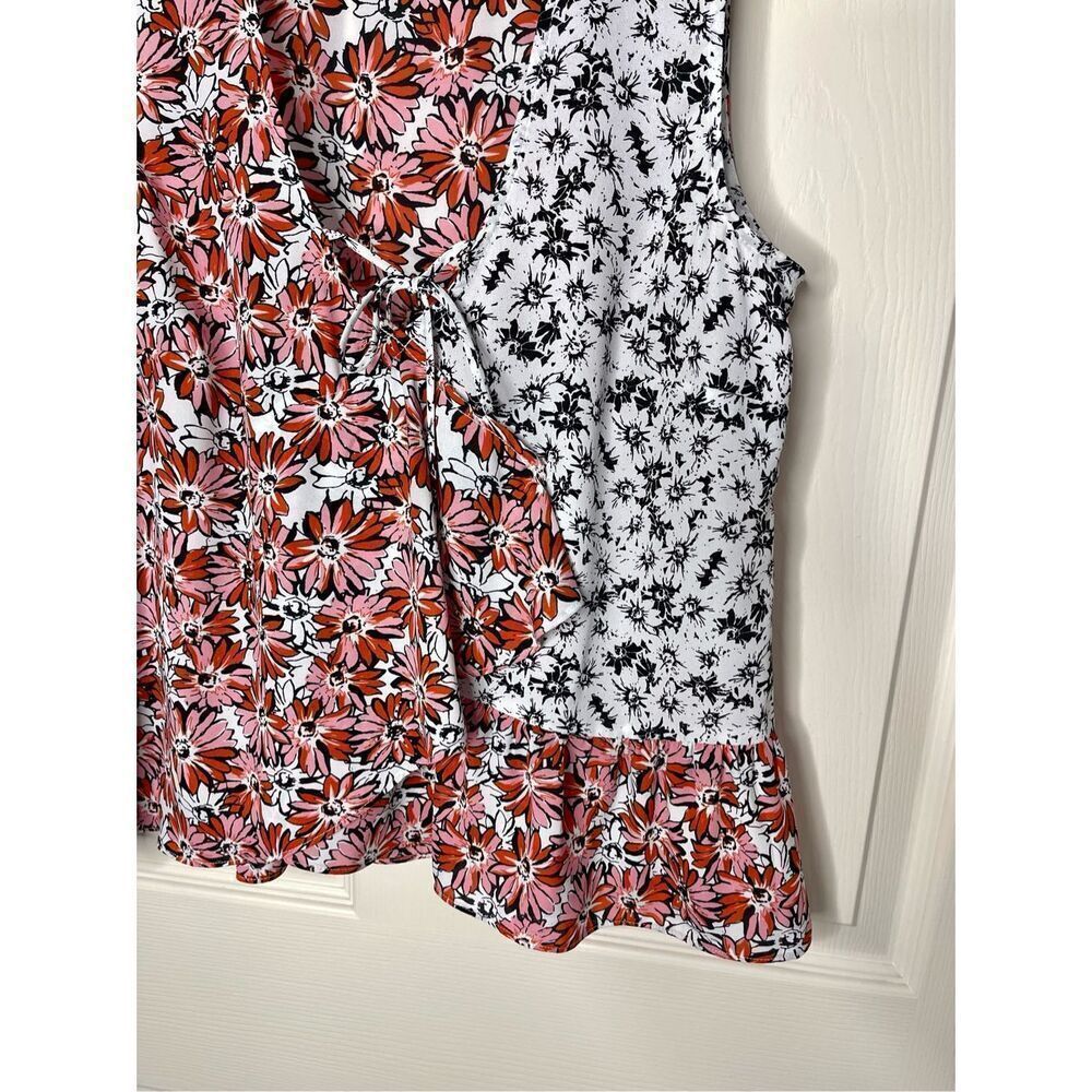 CAbi #5730 Seraphina Floral Faux Wrap Sleeveless Blouse - Small - Picture 5 of 10